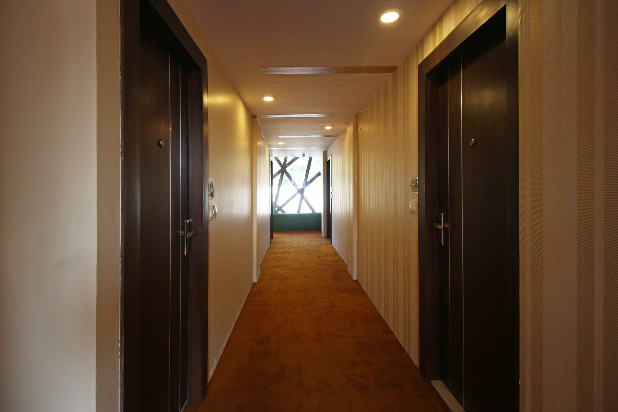 Oyo 8132 Hotel Kukreja 德拉敦 外观 照片
